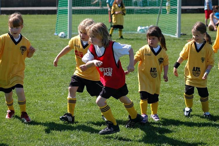 2006-06-10 (48).JPG - Fotbollskolan Flickor